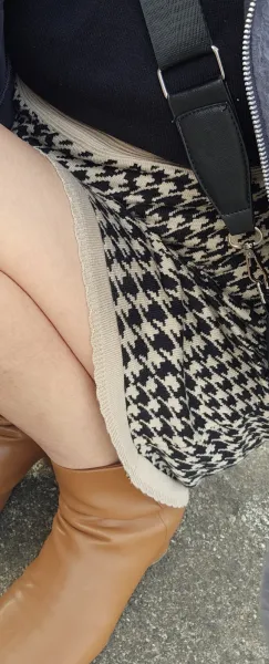 出勤💗 | ♡人材派遣りっぷる♡～素人・人妻・熟女専門店～ ゆりの