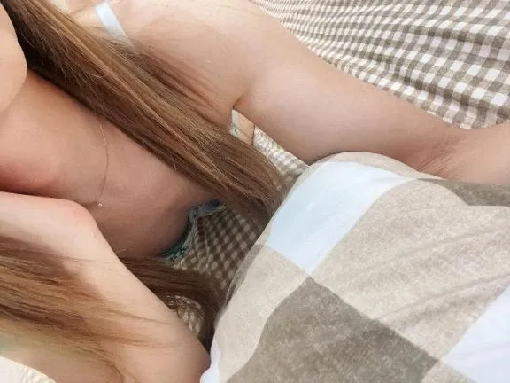 暑い日は、ぎゅっと休憩🫧 | 人妻の雫　福山店 しずか