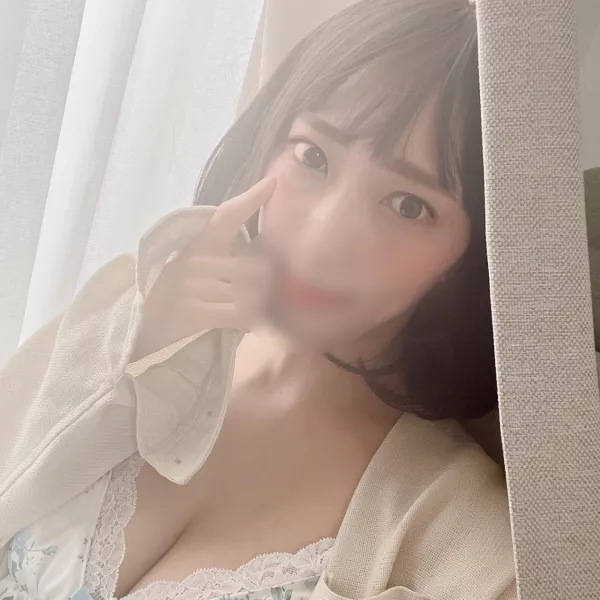 ー輝きー　レッドベリル 佐伯 おとね（さえき おとね）