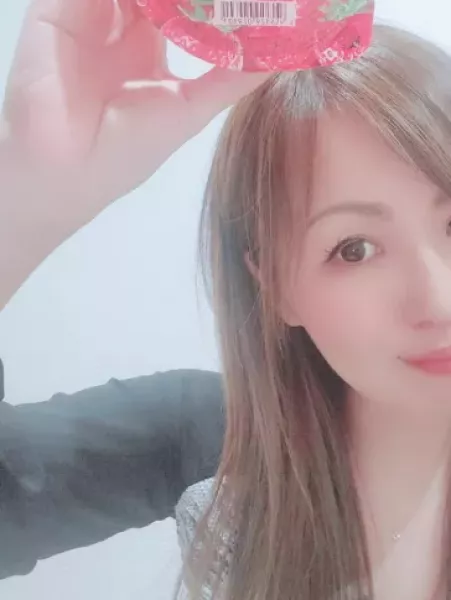 人妻ライン～熟女との繋がり～ いちか