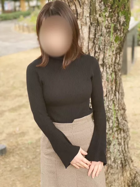 人妻ライン～熟女との繋がり～ めぐ