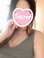 『i-LiLy-アイリリー-』学生～人妻まで 久伊(くい)