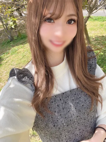 ー輝きー　レッドベリル 白石 まりあ（しらいし まりあ）