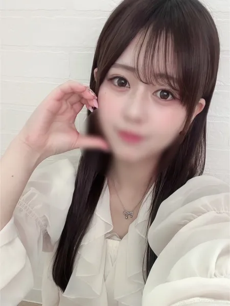 ー輝きー レッドベリル 綾瀬 れいな(あやせ れいな)
