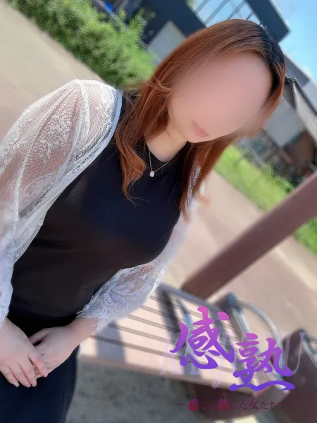 感熟　～感じる熟れた女たち～ 怜花