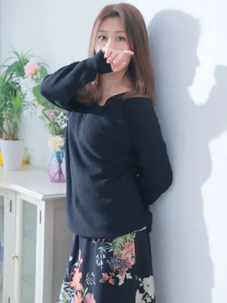 マダムスタイル(サンライズグループ) あき