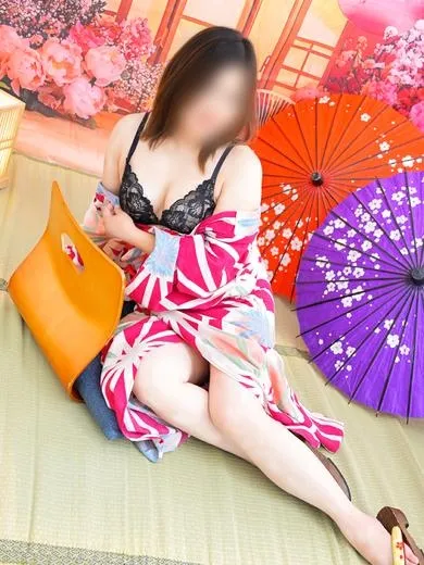 イエスグループ　華女(かのじょ)松山店 井上ゆかり