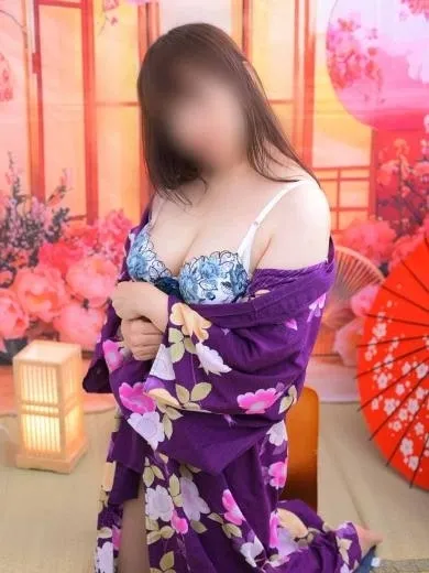 イエスグループ　華女(かのじょ)松山店 夜桜つゆり