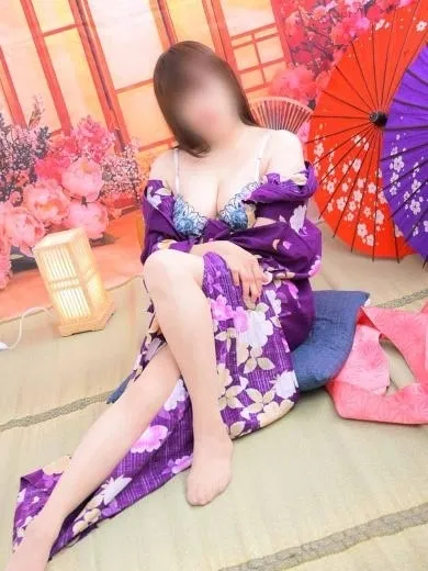 イエスグループ　華女(かのじょ)松山店 夜桜つゆり