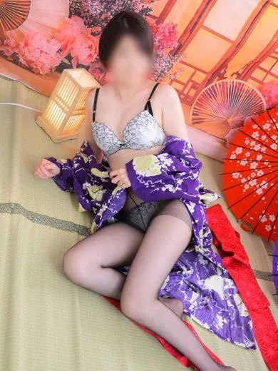 イエスグループ　華女(かのじょ)松山店 観月みゆ