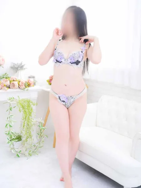 イエスグループ　TSUBAKI(ツバキ)松山店 ゆりな