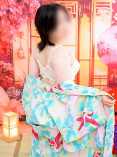 イエスグループ　華女(かのじょ)松山店 【新人】双神ほのか