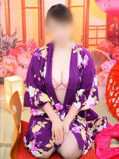イエスグループ　華女(かのじょ)松山店 黒崎なぎさ