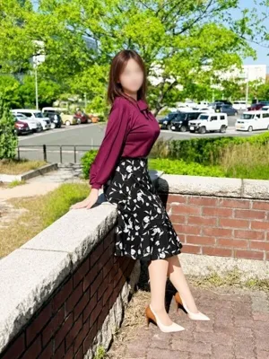 こあくまな人妻・熟女たち 岡山店（KOAKUMAグループ） 岩下 愛音